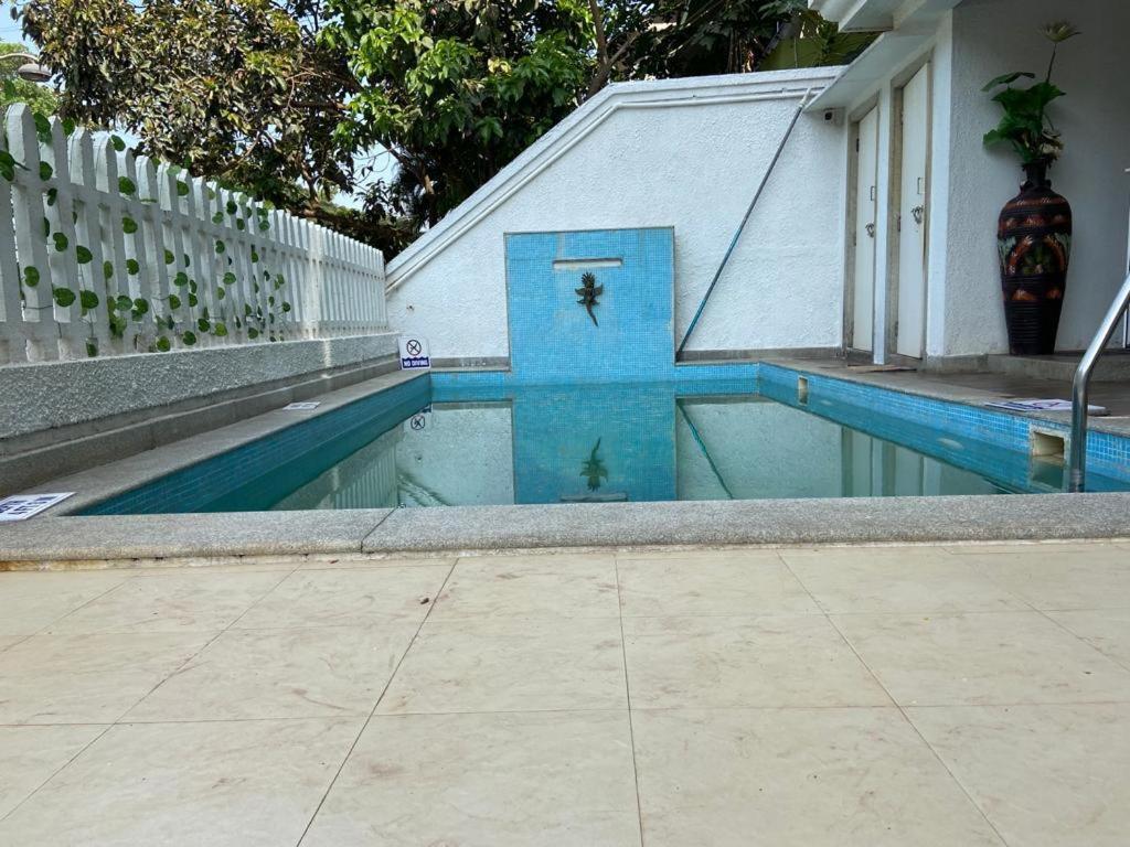 Beach Paradise Miramar Goa Panaji Eksteriør bilde